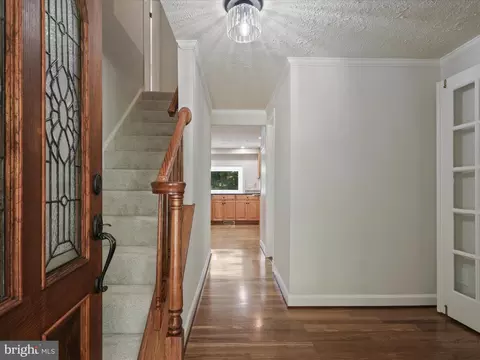 5706 Heming Ave, Springfield, VA 22151 photo 6