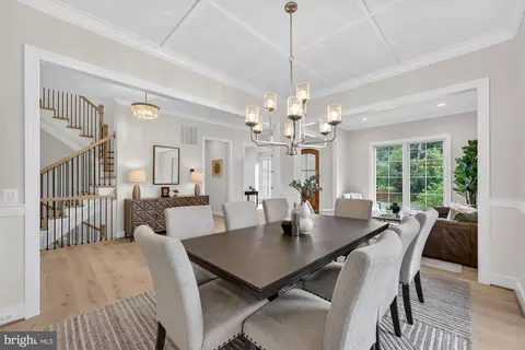 Dining - 1314 Macbeth St, Mclean, VA 22102 photo 3 of 4