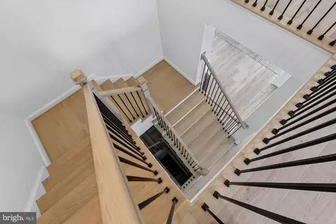 Entry Way - 1314 Macbeth St, Mclean, VA 22102 photo 17 of 28