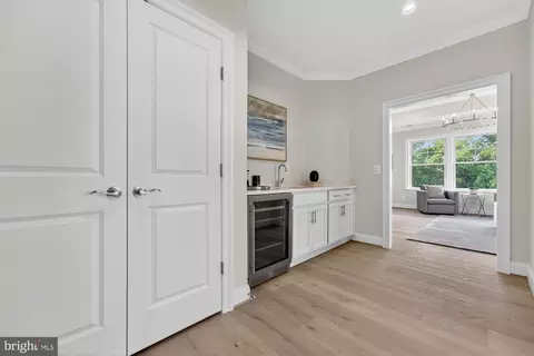 Entry Way - 1314 Macbeth St, Mclean, VA 22102 photo 21 of 28