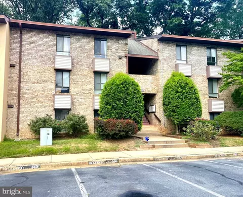 2233 Castle Rock Sq #2B, Reston, VA 20191