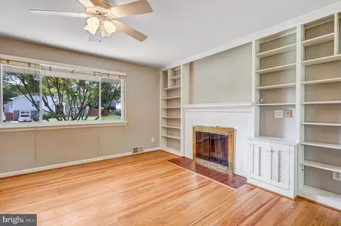7312 Dunston St, Springfield, VA 22151 photo 8