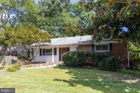 7312 Dunston St, Springfield, VA 22151 photo 5
