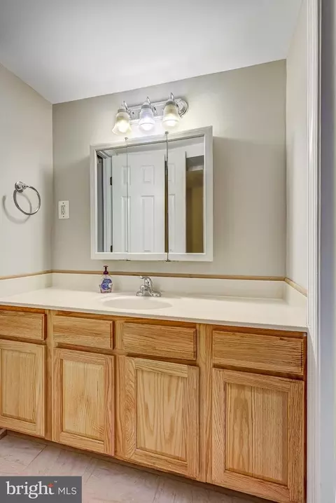 7312 Dunston St, Springfield, VA 22151 photo 36