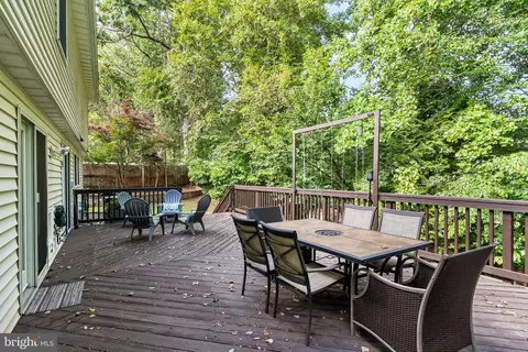 Exterior - 8690 Young Ct, Springfield, VA 22153 photo 10 of 16
