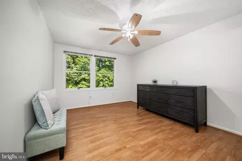 Bedroom - 8690 Young Ct, Springfield, VA 22153 photo 4 of 6