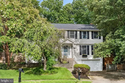 Exterior - 8690 Young Ct, Springfield, VA 22153 photo 2 of 16