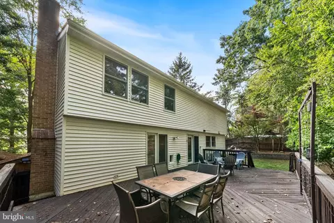 Exterior - 8690 Young Ct, Springfield, VA 22153 photo 9 of 16