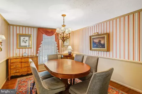 Dining - 9403 Onion Patch Dr, Burke, VA 22015 photo 2 of 5