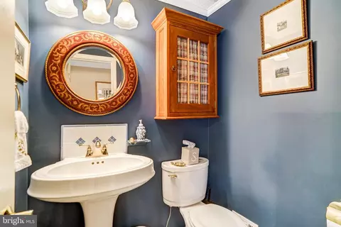 Bath - 9403 Onion Patch Dr, Burke, VA 22015 photo 1 of 6