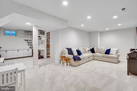 Other - 2091 Cobblestone Ln, Reston, VA 20191 photo 6 of 11