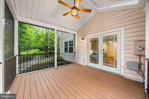 7509 Cervantes Ct, Springfield, VA 22153 photo 23