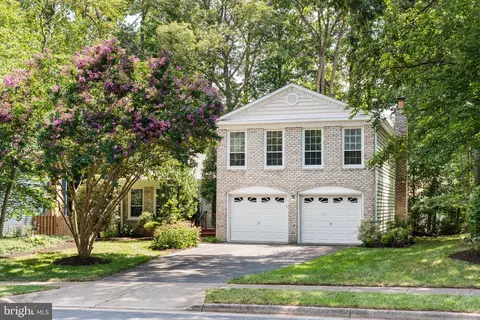 7509 Cervantes Ct, Springfield, VA 22153 photo 3
