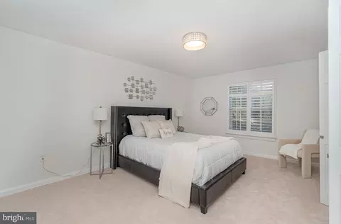 Other - 1923 Wilson Ln #102, Mclean, VA 22102 photo 14 of 17
