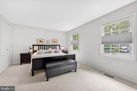 Bedroom - 11612 Clipstone Ln, Reston, VA 20191 photo 2 of 6