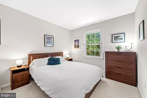 Bedroom - 11612 Clipstone Ln, Reston, VA 20191 photo 3 of 6