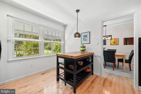 Kitchen - 11612 Clipstone Ln, Reston, VA 20191 photo 2 of 4