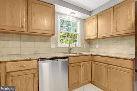 Kitchen - 7210 Sterling Grove Dr, Springfield, VA 22150 photo 2 of 3