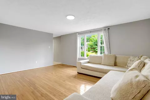 Living - 7210 Sterling Grove Dr, Springfield, VA 22150 photo 6 of 9