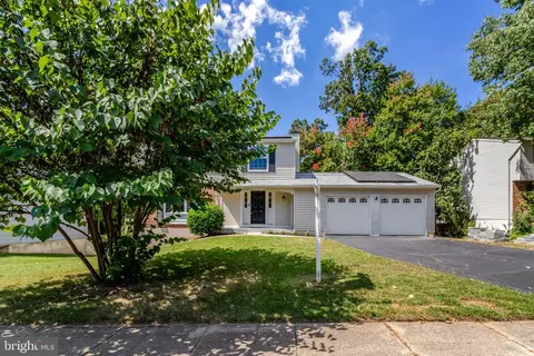 Exterior - 7210 Sterling Grove Dr, Springfield, VA 22150 photo 3 of 13