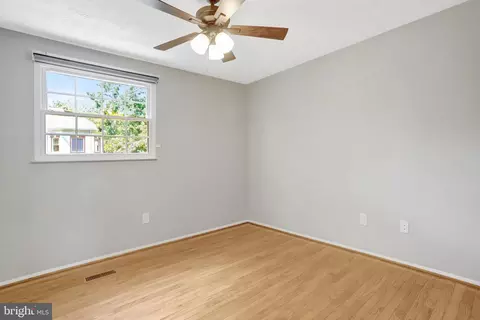 Bedroom - 7210 Sterling Grove Dr, Springfield, VA 22150 photo 4 of 10