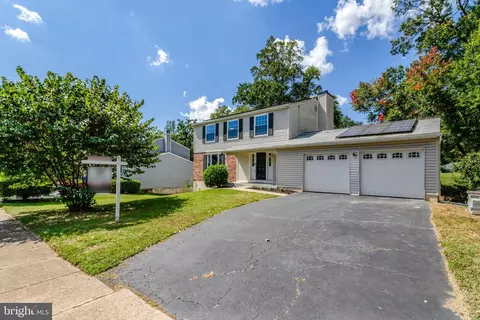 7210 Sterling Grove Dr, Springfield, VA 22150