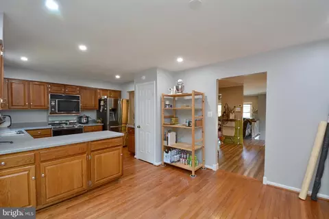 7212 Gentian Ct, Springfield, VA 22152 photo 20