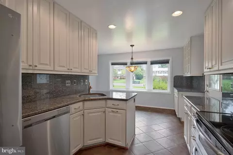 8202 Greeley Blvd, Springfield, VA 22152 photo 20