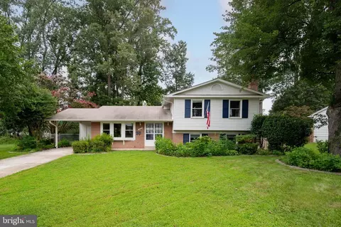 8202 Greeley Blvd, Springfield, VA 22152
