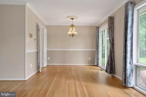 8202 Greeley Blvd, Springfield, VA 22152 photo 11