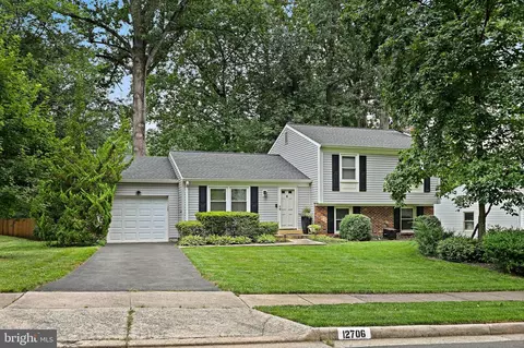 12706 Saylers Creek Ln, Herndon, VA 20170