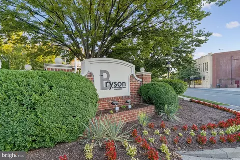 12956 Centre Park Cir #417, Herndon, VA 20171