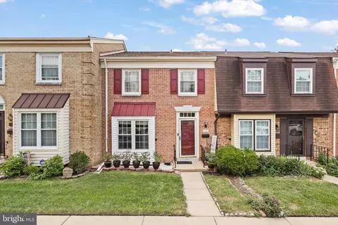 6445 Franconia Ct, Springfield, VA 22150 photo 2