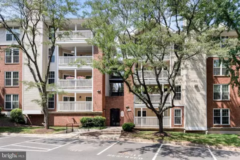 1524 Lincoln Way #406, Mclean, VA 22102