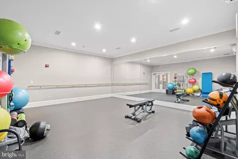 1571 Spring Gate Dr #6213, Mclean, VA 22102 photo 32