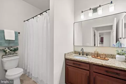 1571 Spring Gate Dr #6213, Mclean, VA 22102 photo 16