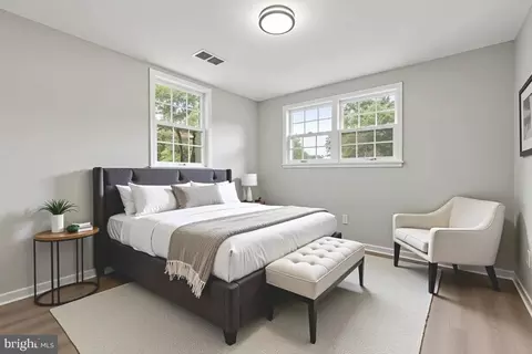 Bedroom - 5307 Kepler Ln, Springfield, VA 22151 photo 1 of 5
