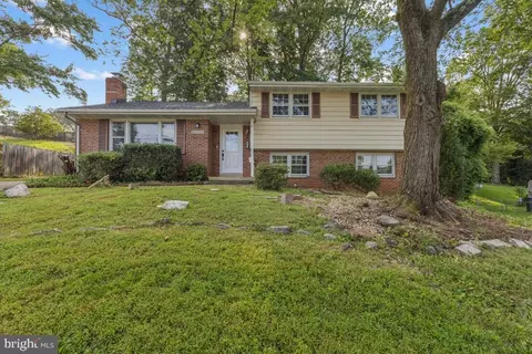 5307 Kepler Ln, Springfield, VA 22151