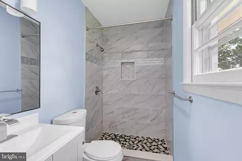 6925 Ruskin St, Springfield, VA 22150 photo 19