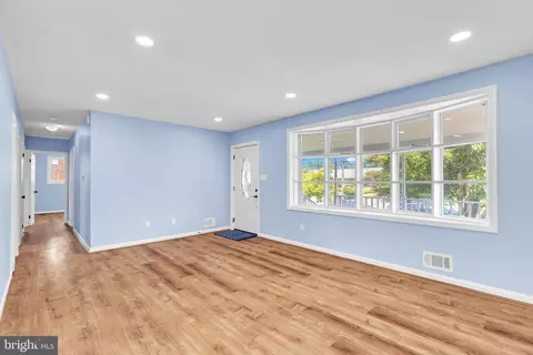 6925 Ruskin St, Springfield, VA 22150 photo 9
