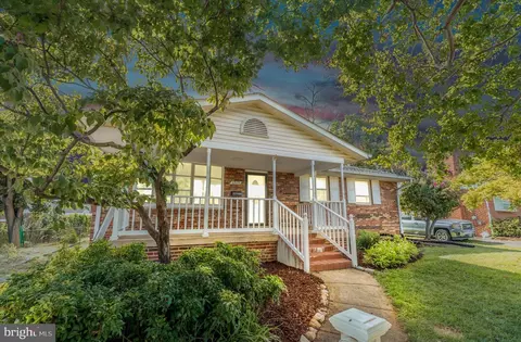 6925 Ruskin St, Springfield, VA 22150 photo 3