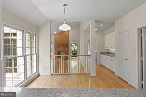 8546 Hooes Rd, Springfield, VA 22153 photo 24