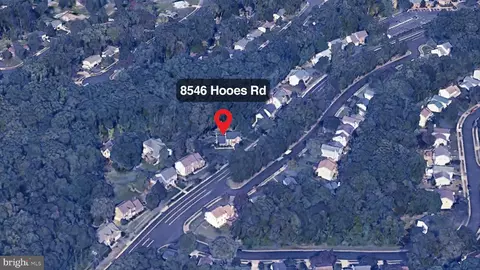 8546 Hooes Rd, Springfield, VA 22153 photo 2