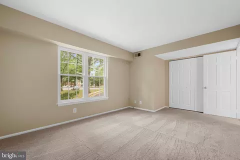 Bedroom - 7621 Tremayne Pl #113, Mclean, VA 22102 photo 2 of 4