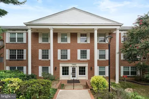 7621 Tremayne Pl #113, Mclean, VA 22102