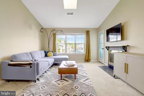 7817 Harrowgate Cir #C, Springfield, VA 22152 photo 8