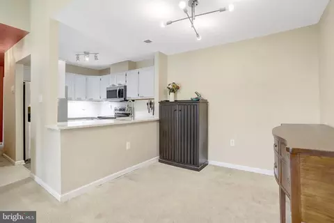 7817 Harrowgate Cir #C, Springfield, VA 22152 photo 13