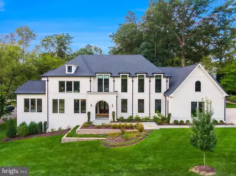 6001 Balsam Dr, Mclean, VA 22101