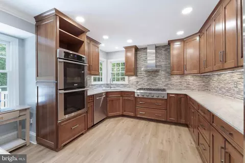 Kitchen - 1248 Lamplighter Way, Reston, VA 20194 photo 3 of 5