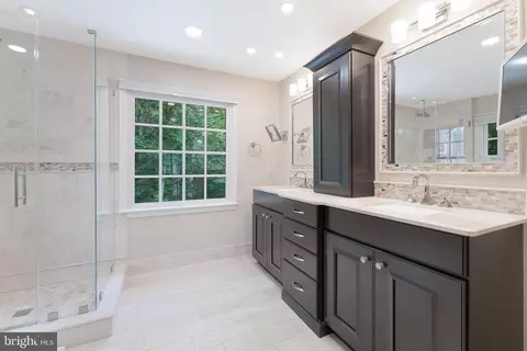 Bath - 1248 Lamplighter Way, Reston, VA 20194 photo 3 of 6
